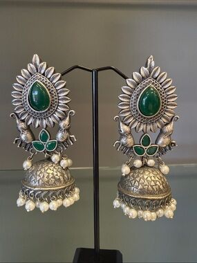 Green Stone Silver-Tone Jhumka Earrings with Pearl Drops